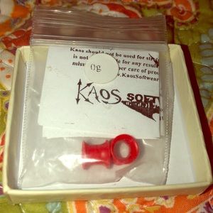 0g (8mm) Red Kaos Silicone Tunnels